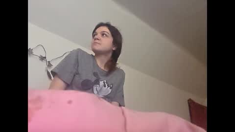 Snapshot of daddyscumslut211 chatting on December 2025 09:30:01 PM fairylee21 online show from December 2025 09:30:01 PM