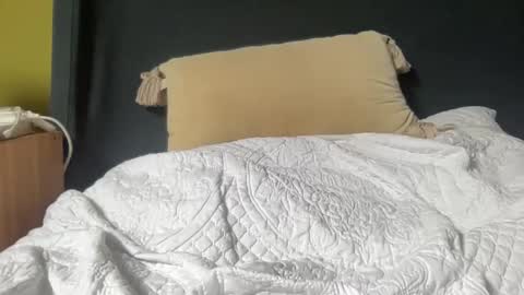 Snapshot of daddysfatcockmeat chatting on November 2025 12:28:02 PM daddysfatcockmeat online show from November 2025 12:28:02 PM