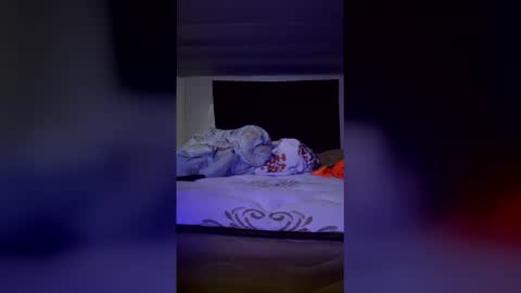 Daddyshytbyrd online show from January 2026 01:33:01 AM