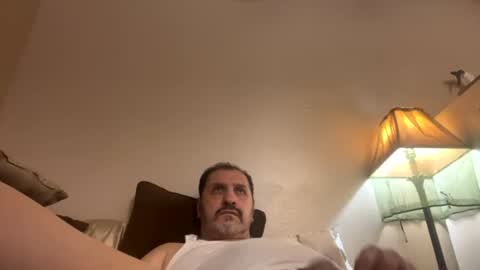 Snapshot of dadluvstwinks chatting on July 2026 09:38:02 AM dadluvstwinks online show from July 2026 09:38:02 AM