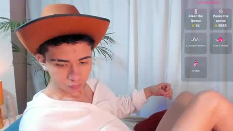 Snapshot of dads_rider chatting on March 2025 04:45:02 AM dads_rider online show from March 2025 04:45:02 AM