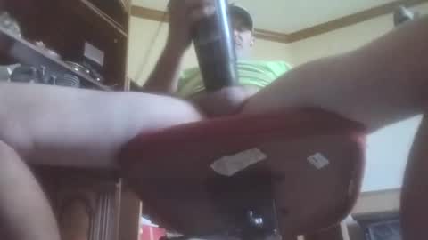 Snapshot of dadsfreedickrides chatting on October 2025 07:44:02 PM dadsfreedickrides online show from October 2025 07:44:02 PM