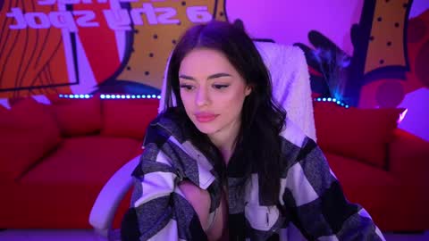 daenerys_daen online show from January 2025 07:23:02 PM