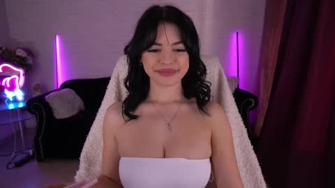 daenerys_daen online show from March 2025 02:29:02 PM
