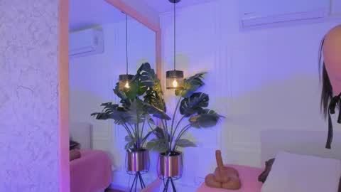 dafne_hillss online show from February 2026 11:42:02 AM