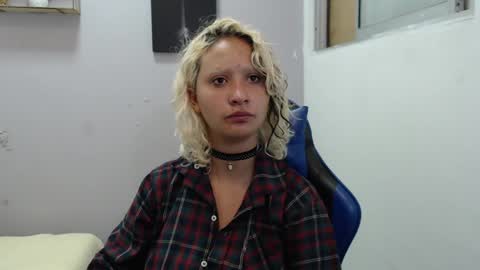 Dafne online show from April 2026 12:54:01 PM