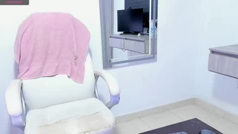 Snapshot of dahian_carter chatting on October 2025 01:42:02 PM Dahian  online show from October 2025 01:42:02 PM