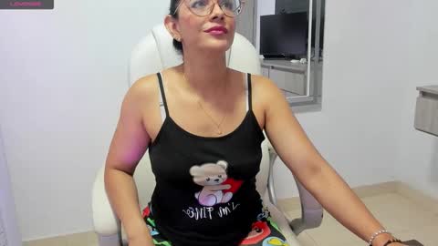 Snapshot of dahian_carter chatting on October 2025 01:01:01 PM Dahian  online show from October 2025 01:01:01 PM