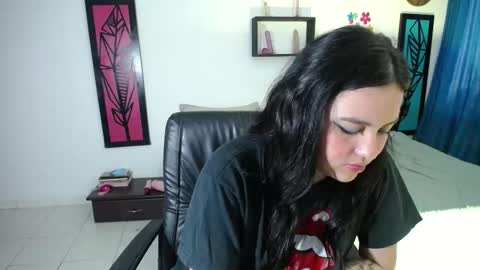 Dahiana online show from February 2025 10:59:01 PM