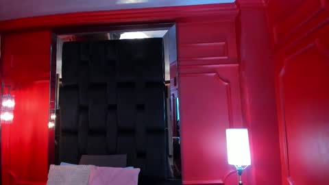 Dahiane Connor online show from December 2025 11:30:02 AM