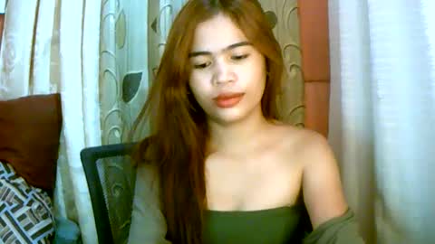 Im Dahlia online show from January 2025 02:02:01 PM