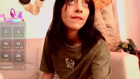 Snapshot of dahlia_vexx chatting on October 2025 07:36:01 PM Dahlia Next stream September 30 at -7 GMT. online show from October 2025 07:36:01 PM