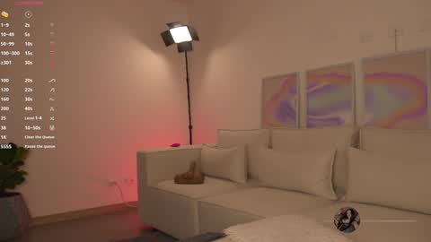 Snapshot of daihanwatson_ chatting on January 2025 12:05:01 AM Dai independent online show from January 2025 12:05:01 AM