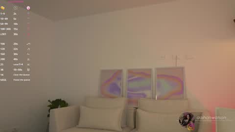 Snapshot of daihanwatson_ chatting on February 2025 04:39:02 PM Dai independent online show from February 2025 04:39:02 PM