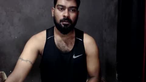indian guys online show from October 2025 01:32:01 PM
