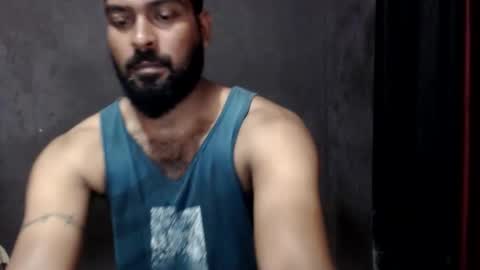 indian guys online show from October 2025 01:44:01 PM