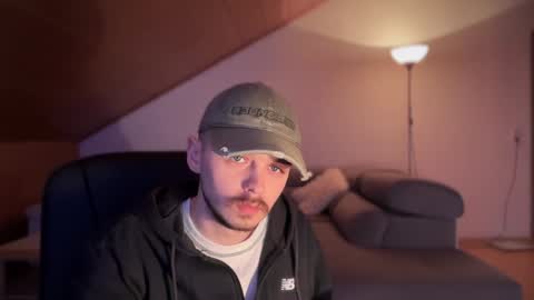 Snapshot of daimon_hall chatting on February 2025 11:53:02 PM Daimon online show from February 2025 11:53:02 PM