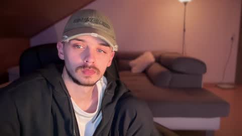 Snapshot of daimon_hall chatting on February 2025 02:58:02 AM Daimon online show from February 2025 02:58:02 AM