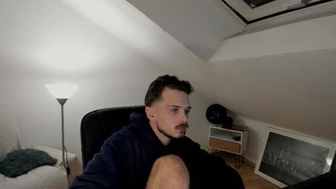 Snapshot of daimon_hall chatting on September 2025 10:54:01 PM Daimon online show from September 2025 10:54:01 PM