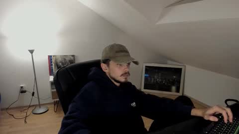 Snapshot of daimon_hall chatting on October 2025 11:10:02 PM Daimon online show from October 2025 11:10:02 PM