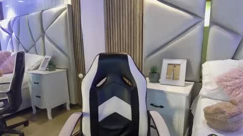 DaimonTi online show from September 2025 11:54:02 AM