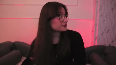 Lauren            online show from January 2026 03:54:02 AM