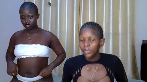 Snapshot of daisy_bunnie chatting on September 2025 06:24:01 PM daisy online show from September 2025 06:24:01 PM