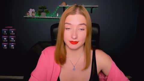 Snapshot of daisy_candy chatting on December 2024 05:00:01 AM Little Di online show from December 2024 05:00:01 AM