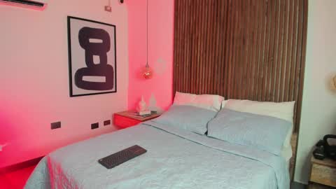 Snapshot of daisylin_mb chatting on November 2025 08:20:02 PM daisylin_mb online show from November 2025 08:20:02 PM