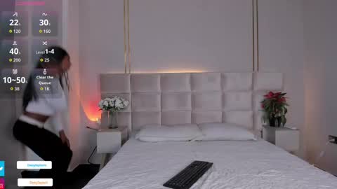 Daisy online show from November 2025 12:20:01 PM