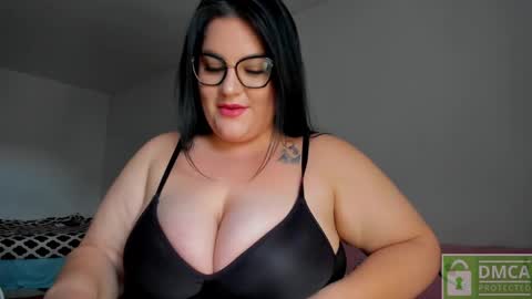 Snapshot of daisywalker chatting on October 2025 09:04:01 AM Margaret online show from October 2025 09:04:01 AM