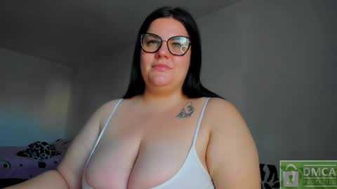 Snapshot of daisywalker chatting on November 2025 06:57:02 AM Margaret online show from November 2025 06:57:02 AM