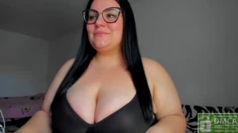 Snapshot of daisywalker chatting on November 2025 08:24:01 AM Margaret online show from November 2025 08:24:01 AM