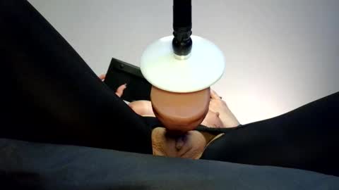 Daisy Wylde online show from November 2025 02:01:01 PM