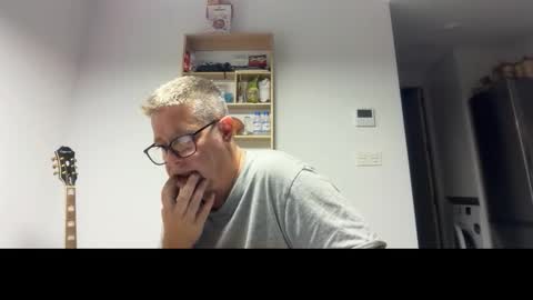 daitarniii online show from November 2025 05:46:01 PM