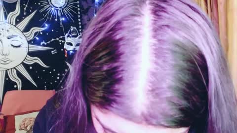 Snapshot of dak_7 chatting on December 2024 06:15:02 AM -- -- help me reach 100 hands up online show from December 2024 06:15:02 AM