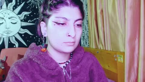 Snapshot of dak_7 chatting on December 2024 08:40:01 AM -- -- help me reach 100 hands up online show from December 2024 08:40:01 AM