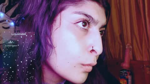 Snapshot of dak_7 chatting on January 2025 06:22:02 AM -- -- help me reach 100 hands up online show from January 2025 06:22:02 AM