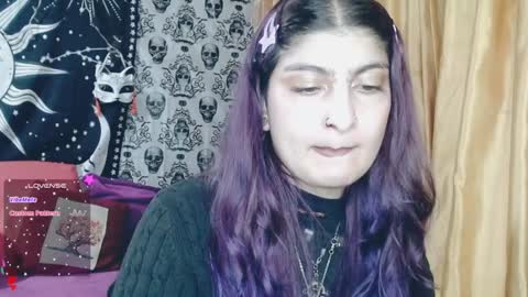 Snapshot of dak_7 chatting on January 2025 02:08:02 AM -- -- help me reach 100 hands up online show from January 2025 02:08:02 AM