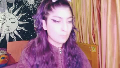 Snapshot of dak_7 chatting on January 2025 03:55:02 AM -- -- help me reach 100 hands up online show from January 2025 03:55:02 AM