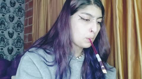 Snapshot of dak_7 chatting on February 2025 01:44:02 AM -- -- help me reach 100 hands up online show from February 2025 01:44:02 AM