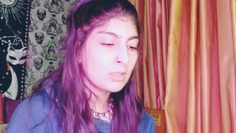 Snapshot of dak_7 chatting on February 2025 12:51:01 AM -- -- help me reach 100 hands up online show from February 2025 12:51:01 AM