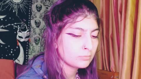 Snapshot of dak_7 chatting on February 2025 03:54:02 AM -- -- help me reach 100 hands up online show from February 2025 03:54:02 AM