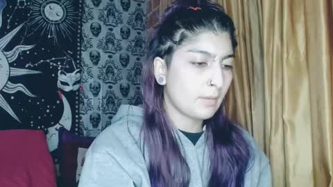 Snapshot of dak_7 chatting on February 2025 03:10:02 AM -- -- help me reach 100 hands up online show from February 2025 03:10:02 AM