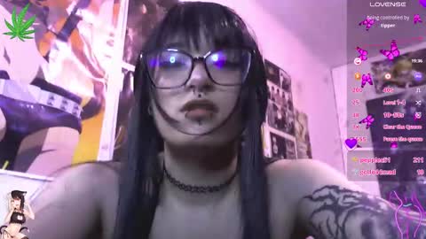 Dakapsy online show from October 2025 11:46:02 PM