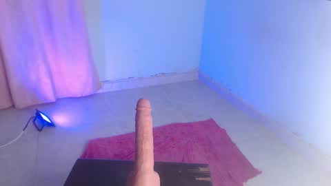 Snapshot of dakkotta_curvy chatting on October 2025 07:56:01 AM VALENTINA online show from October 2025 07:56:01 AM