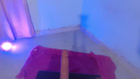 Snapshot of dakkotta_curvy chatting on October 2025 07:56:01 AM VALENTINA online show from October 2025 07:56:01 AM