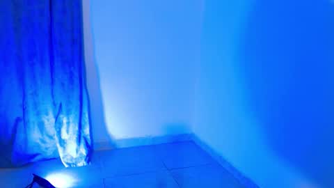 Snapshot of dakkotta_curvy chatting on November 2025 07:52:02 AM VALENTINA online show from November 2025 07:52:02 AM