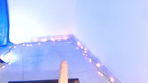 Snapshot of dakkotta_curvy chatting on November 2025 03:18:02 AM VALENTINA online show from November 2025 03:18:02 AM