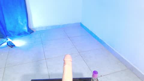 Snapshot of dakkotta_curvy chatting on December 2025 02:17:02 AM VALENTINA online show from December 2025 02:17:02 AM